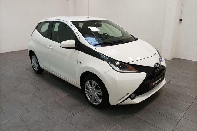 Toyota Aygo 1.0 x-play Team D Gebrauchtwagen