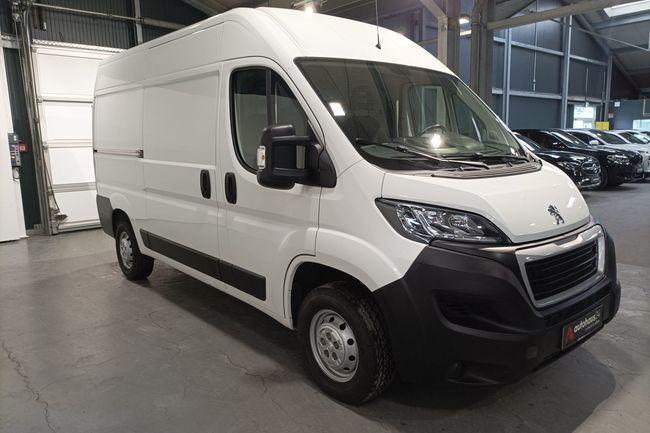 Peugeot Boxer 335 2.2 BlueHDi Pro L2H2 S&S Gebrauchtwagen