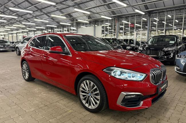 BMW 1er - 116 i Luxury Line Gebrauchtwagen