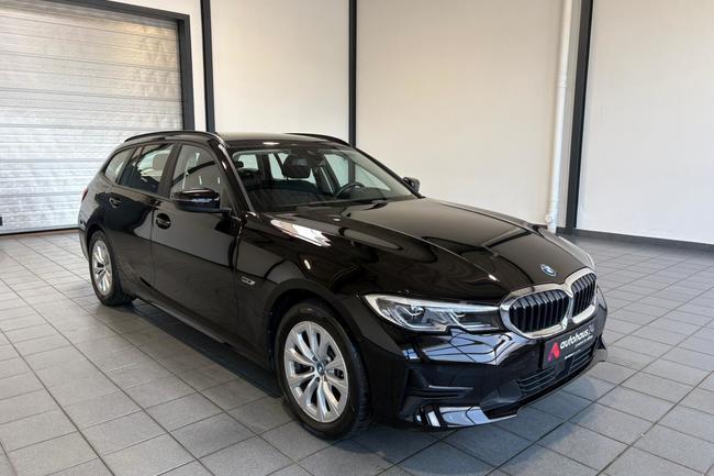 BMW 3er - 320 e xDrive Advantage (EURO 6d)(OPF) Gebrauchtwagen