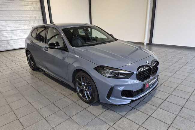 BMW 1er-M135i xDrive Edition Colorvision Gebrauchtwagen