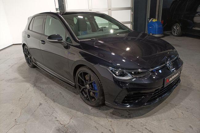 VW Golf VIII 2.0 TSI R 4Motion Gebrauchtwagen