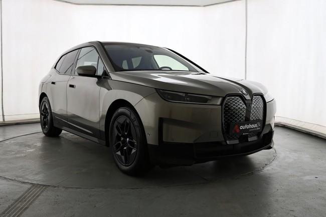BMW iX xDrive40 Gebrauchtwagen