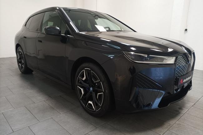 BMW iX xDrive40 Sport Gebrauchtwagen