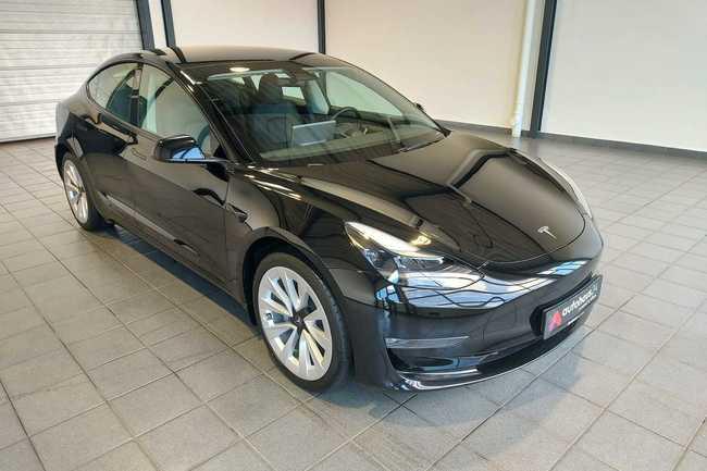 Tesla Model 3 Long Range Dual 75 kWh AWD Gebrauchtwagen