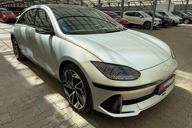 Hyundai IONIQ 6 Uniq / Uniq-Paket Elektro Gebrauchtwagen