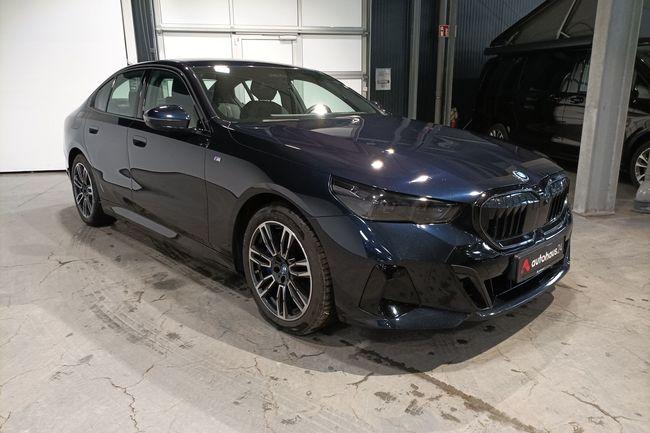 BMW 5er - 550 e xDrive M Sport Gebrauchtwagen