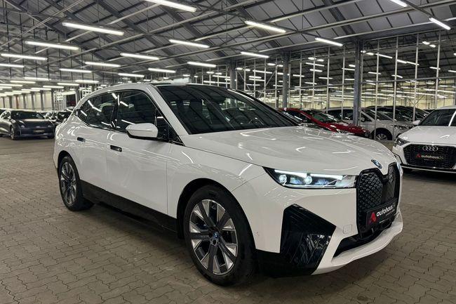BMW iX xDrive40 Sport Gebrauchtwagen