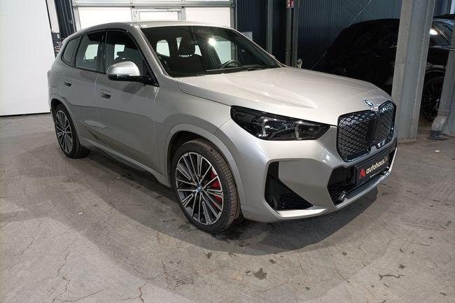 BMW iX1 xDrive30 M Sport Pro Gebrauchtwagen